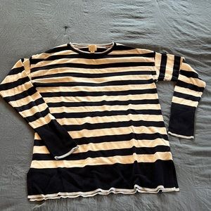 A New Day Size Small Navy & White Sweater